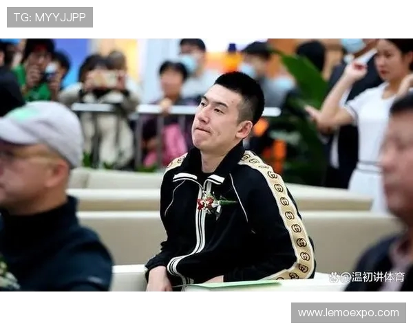 付豪：从普通青年到职场精英的奋斗历程与成长故事