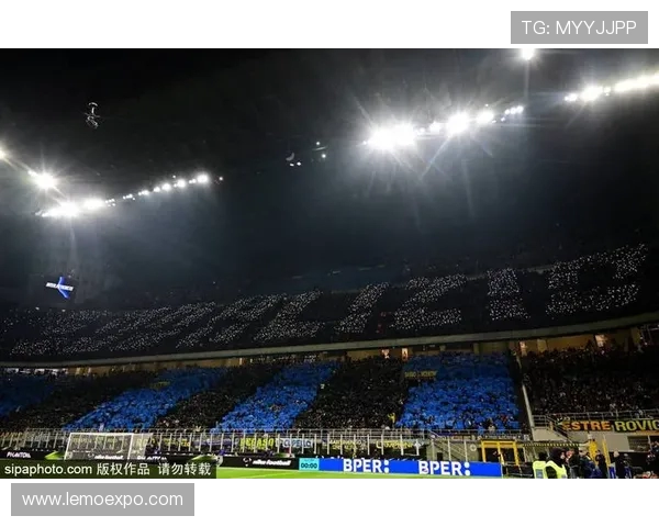 国米与巴伦西亚赛场冲突引发激烈打斗球迷反应热烈