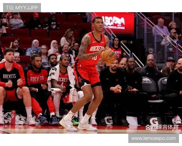 小贾巴里史密斯：新星崛起，NBA赛场上的未来之星与挑战